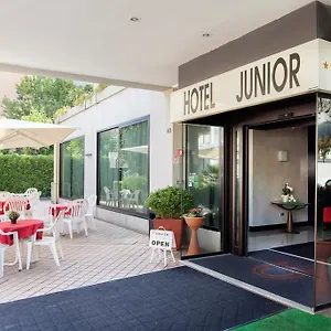 3* Szálloda Junior